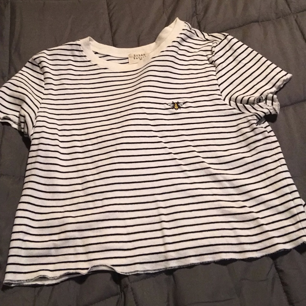 Bee t-shirt.
